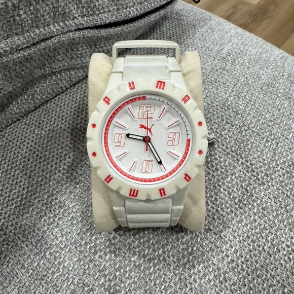 Puma Watch - Picture 2 of 3
